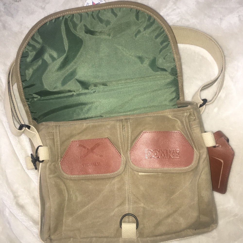 Fujifilm Domke Camera Bag - Picture 2 of 8